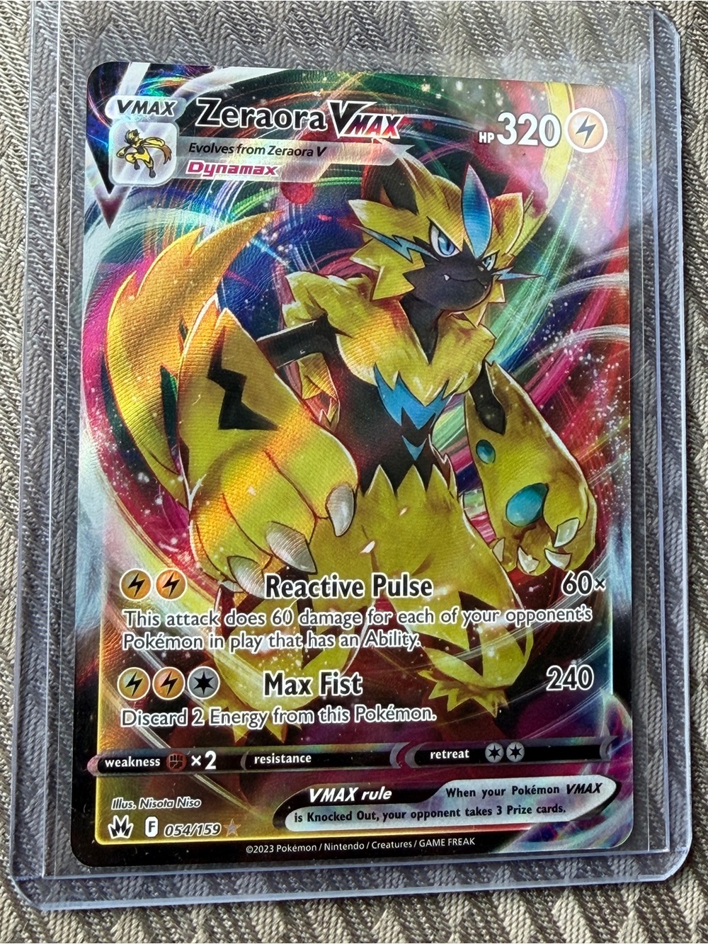 Pokémon Card (Duraludon VMAX 104/159)